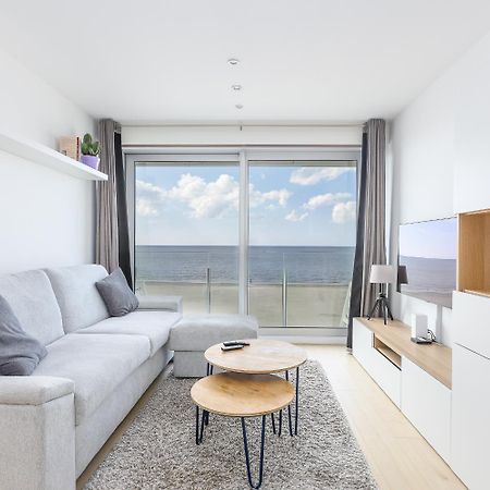 Studio Met Frontaal Zeezicht Middelkerke Exteriör bild